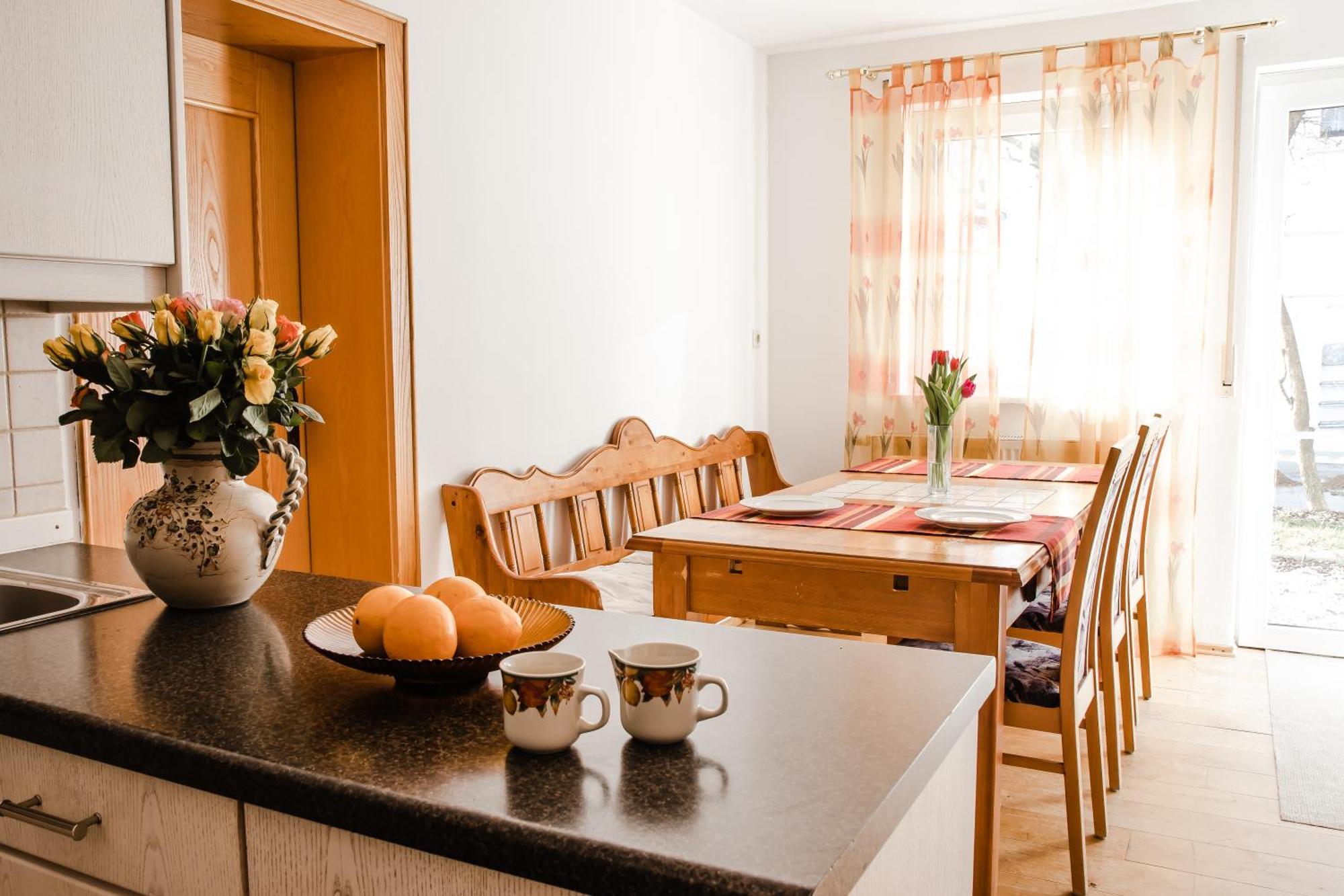 Hotelpension Zum Gockl Allershausen Esterno foto